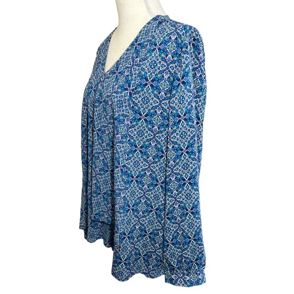 NWT Chico’s blue medallion print draped flounce front blouse size large - Picture 10 of 16